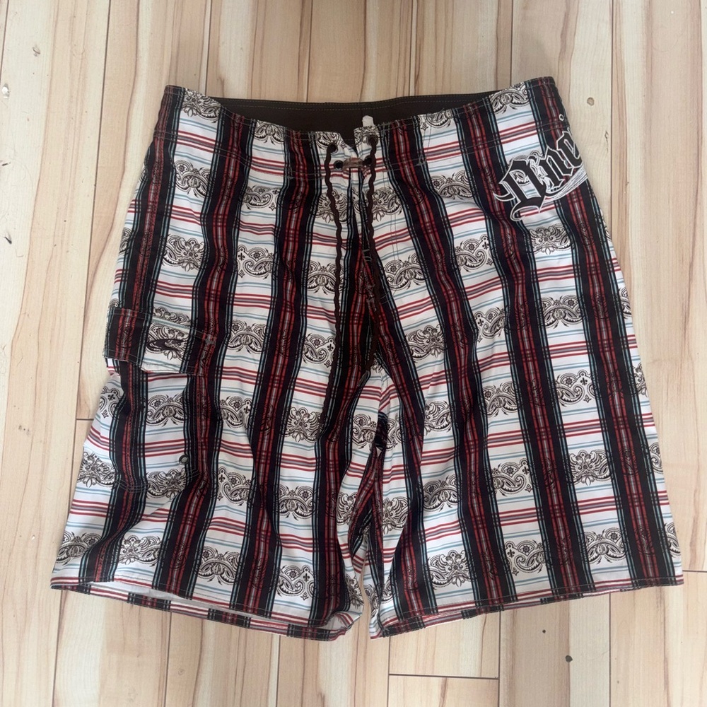 Y2K O'Neill Red and Black Patterned Board Shorts